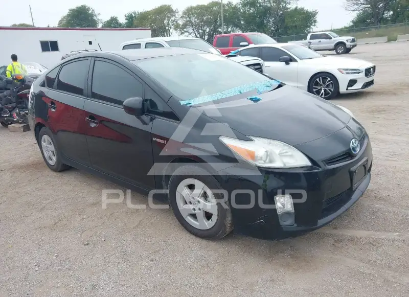 2011 Toyota PRIUS photo