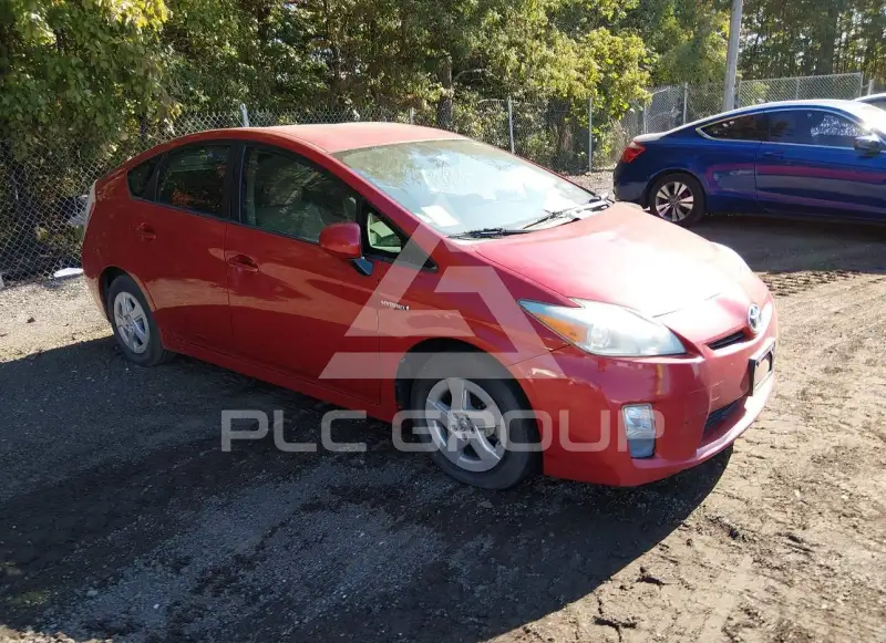 2011 Toyota PRIUS фото