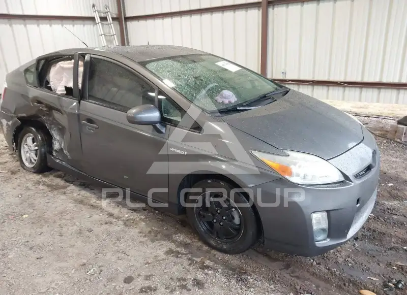 2011 Toyota PRIUS photo
