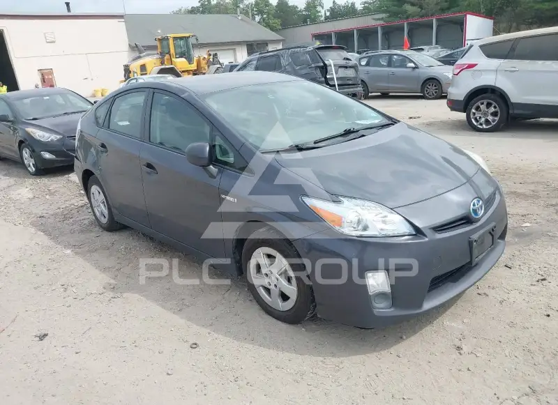 2011 Toyota PRIUS photo