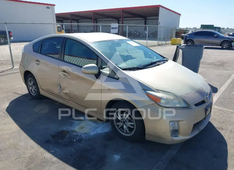 2011 Toyota PRIUS фото