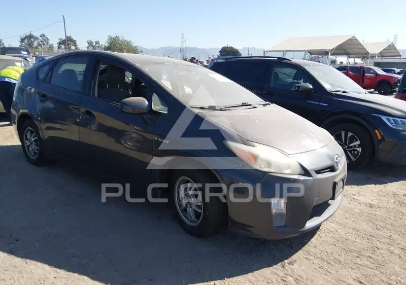 2011 Toyota PRIUS фото