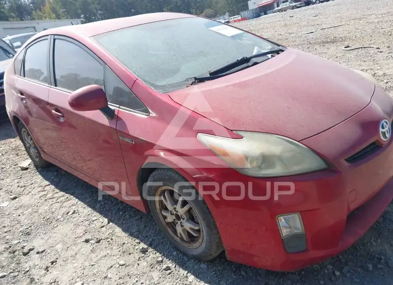 2011 Toyota PRIUS фото