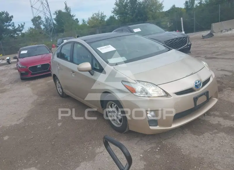 2011 Toyota PRIUS фото