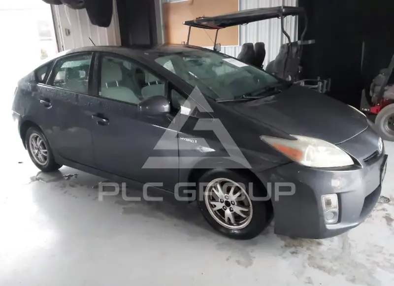 2011 Toyota PRIUS фото