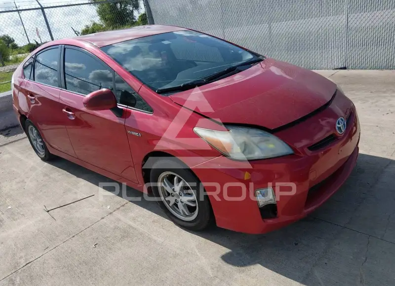 2011 Toyota PRIUS фото