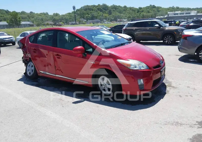 2011 Toyota PRIUS фото