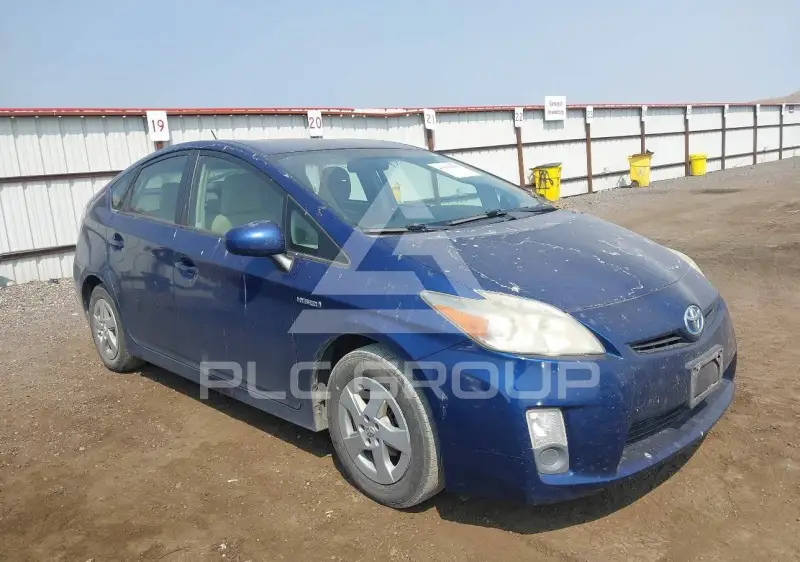2011 Toyota PRIUS фото