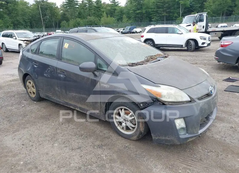 2011 Toyota PRIUS photo