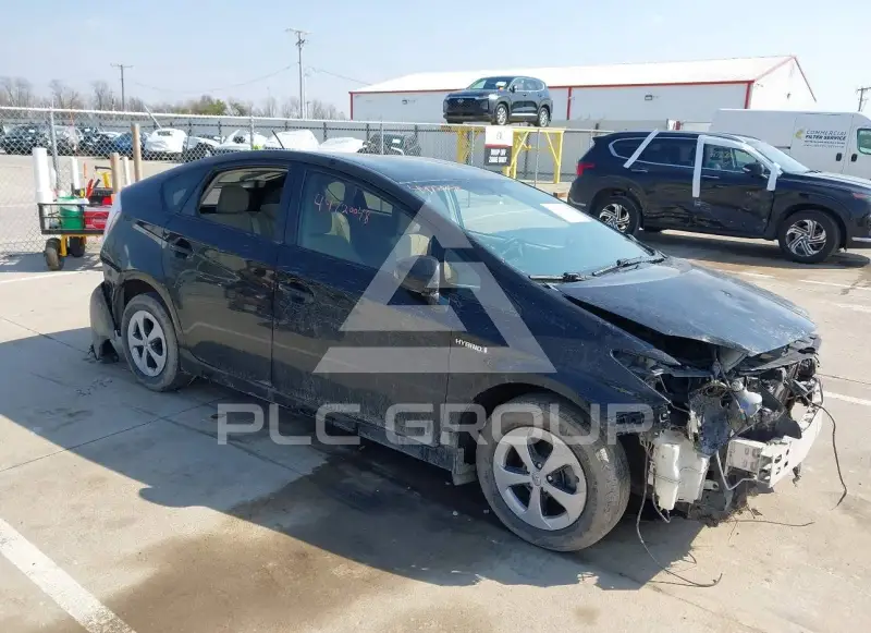 2011 Toyota PRIUS фото