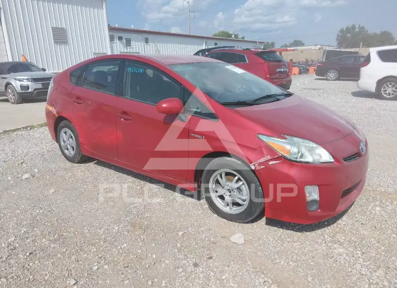 2011 Toyota PRIUS фото
