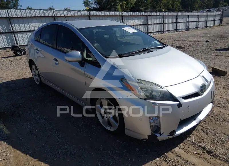 2011 Toyota PRIUS фото