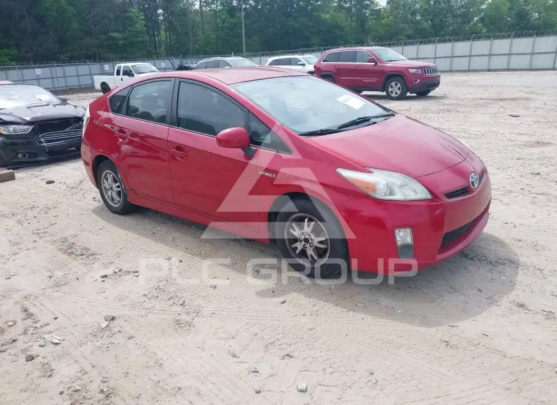 2011 Toyota PRIUS фото