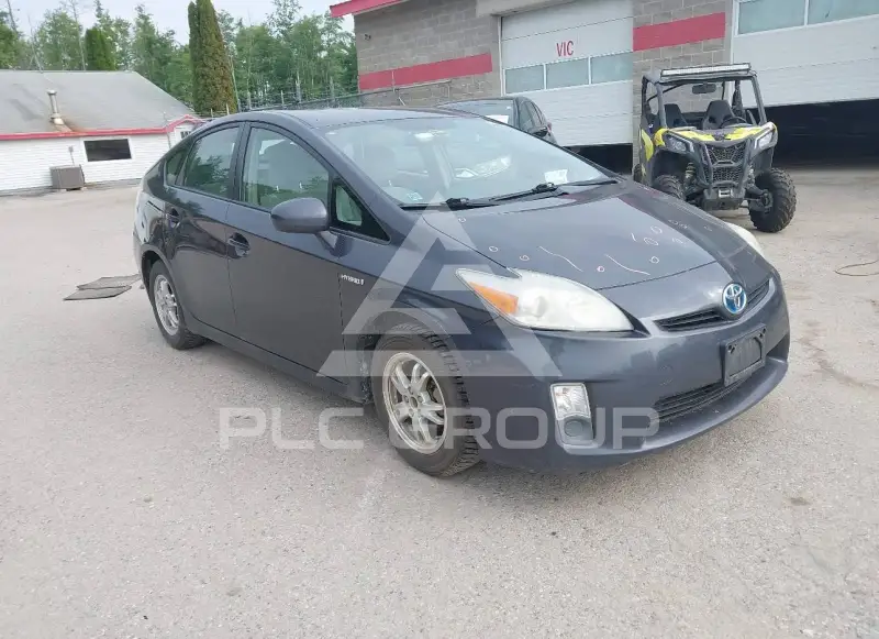 2011 Toyota PRIUS photo