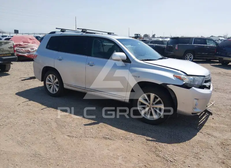 2011 Toyota Highlander photo