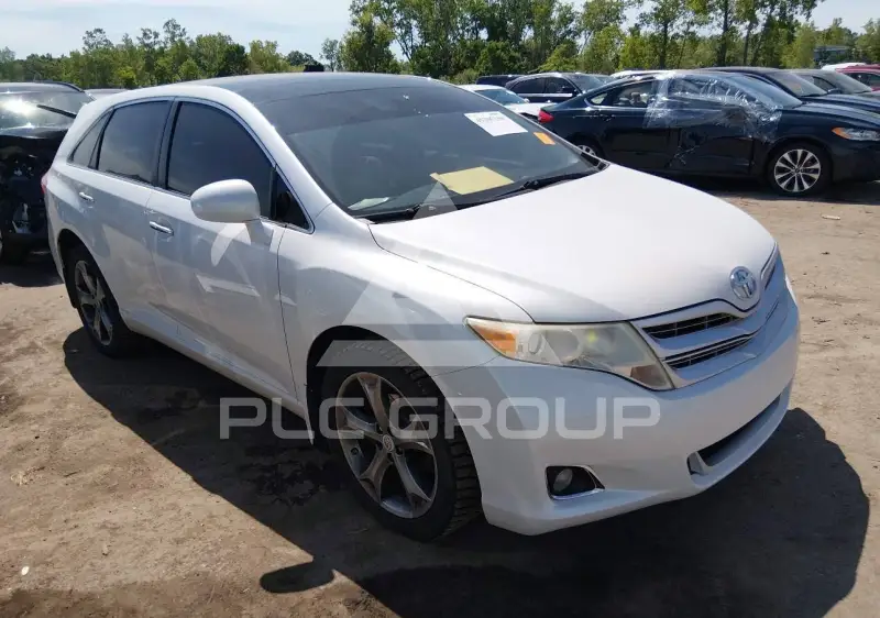 2011 Toyota VENZA photo