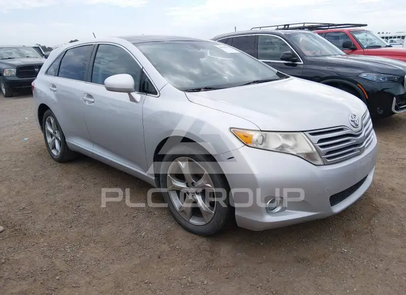 2011 Toyota VENZA photo