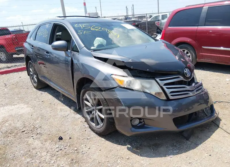 2011 Toyota VENZA photo
