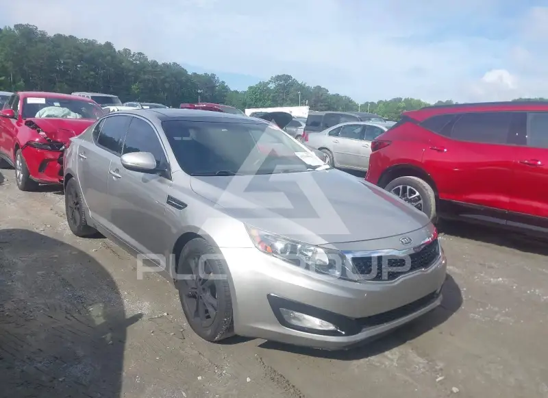 2011 KIA Optima фото