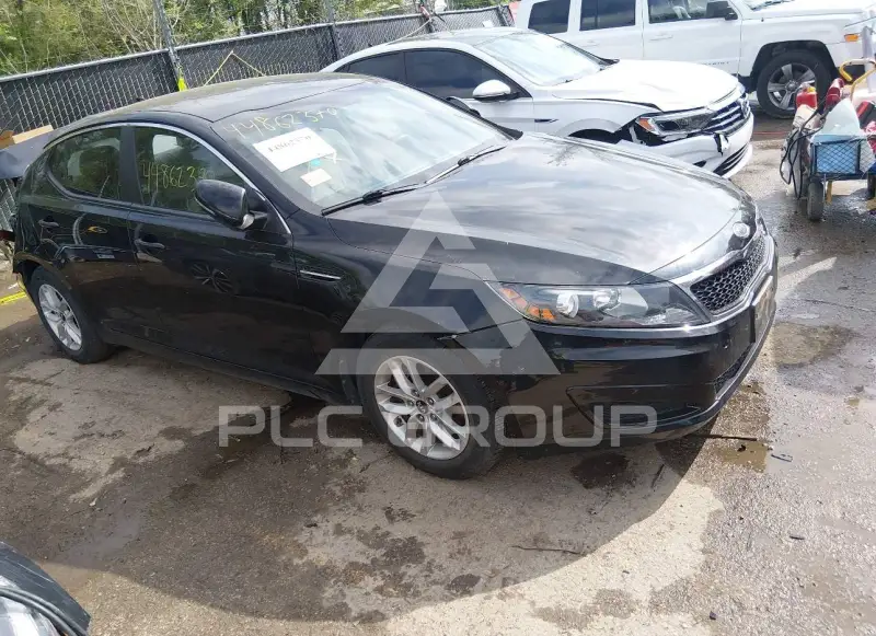 2011 KIA Optima photo