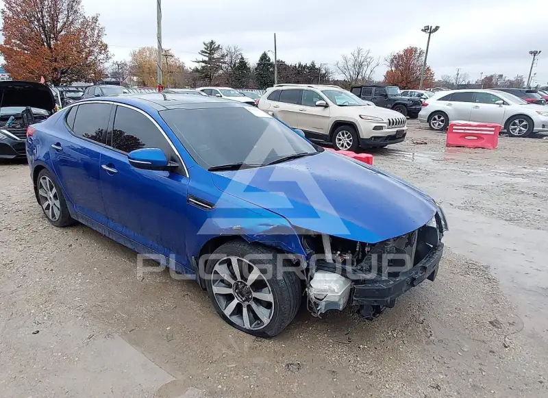 2011 KIA Optima photo