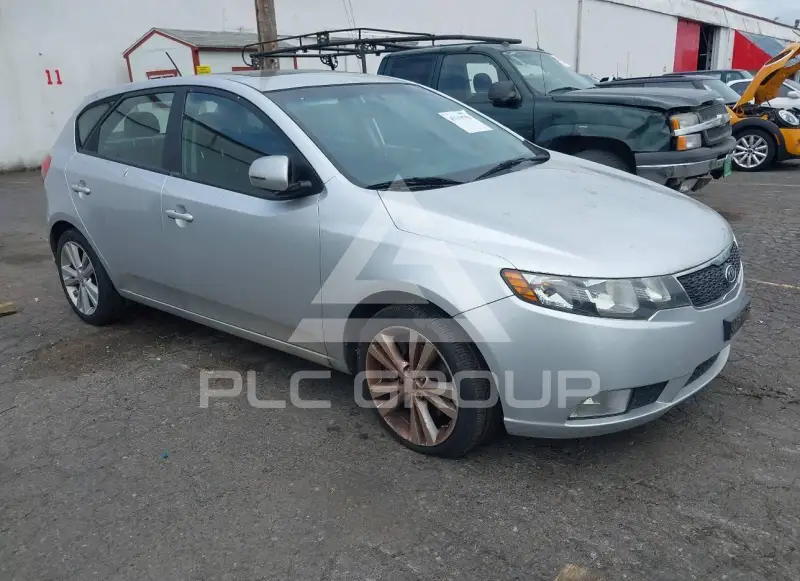 2011 KIA Forte photo