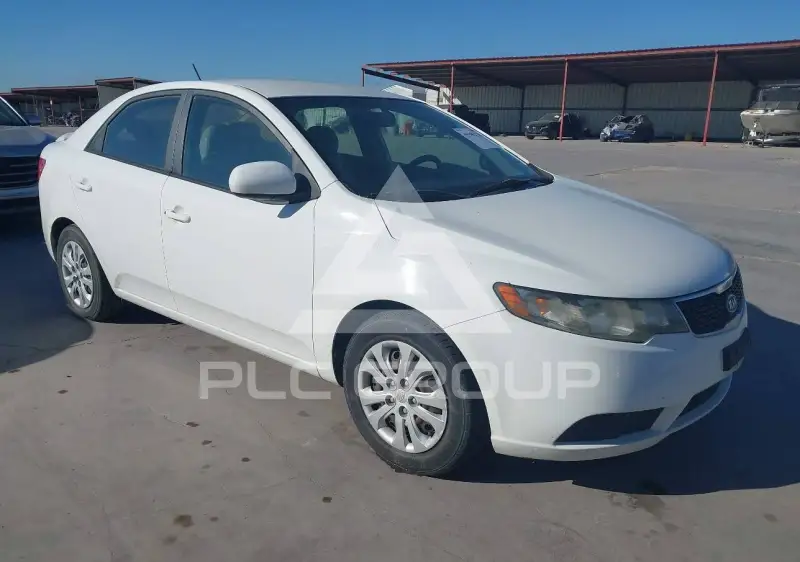 2011 KIA Forte photo