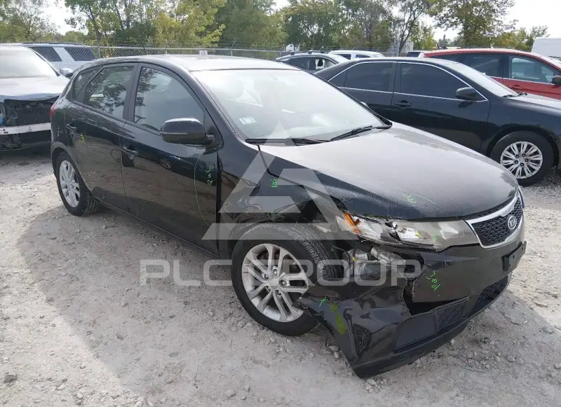 2011 KIA Forte фото