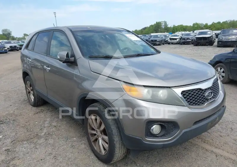 2011 KIA Sorento фото
