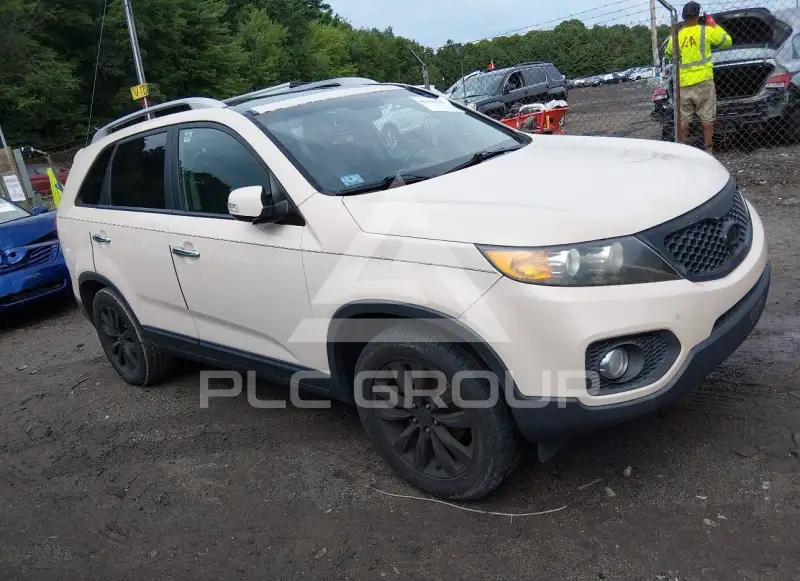 2011 KIA Sorento photo