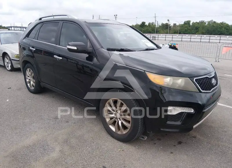 2011 KIA Sorento photo
