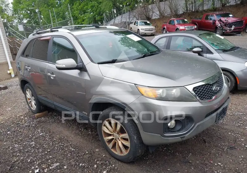 2011 KIA Sorento фото