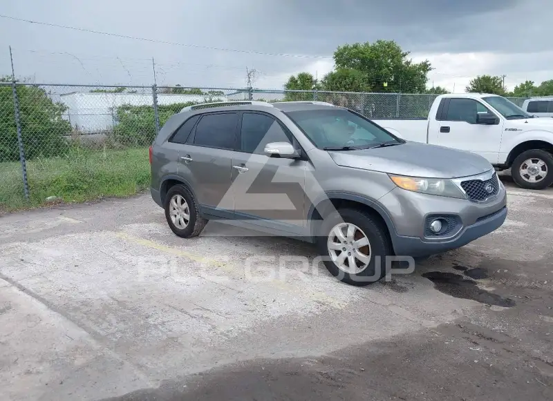 2011 KIA Sorento фото