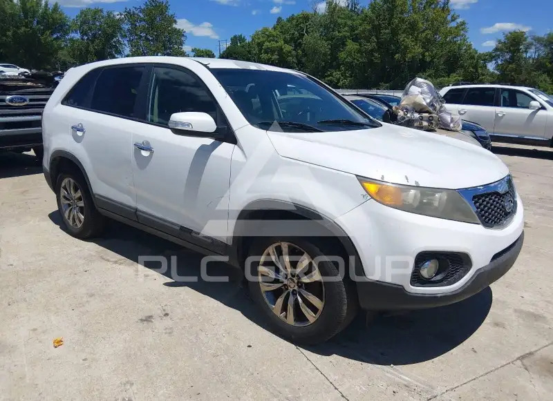 2011 KIA Sorento photo
