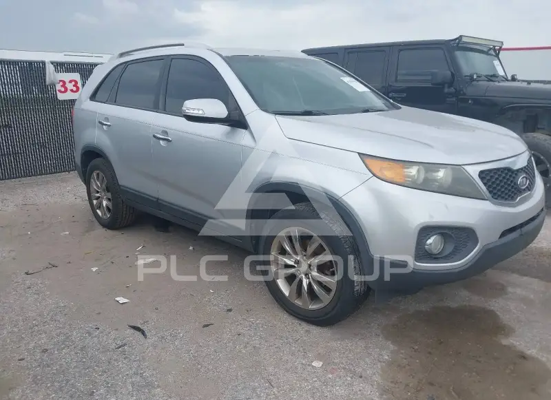 2011 KIA Sorento фото