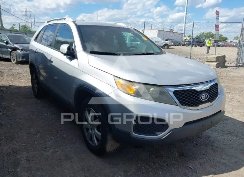 2011 KIA Sorento photo