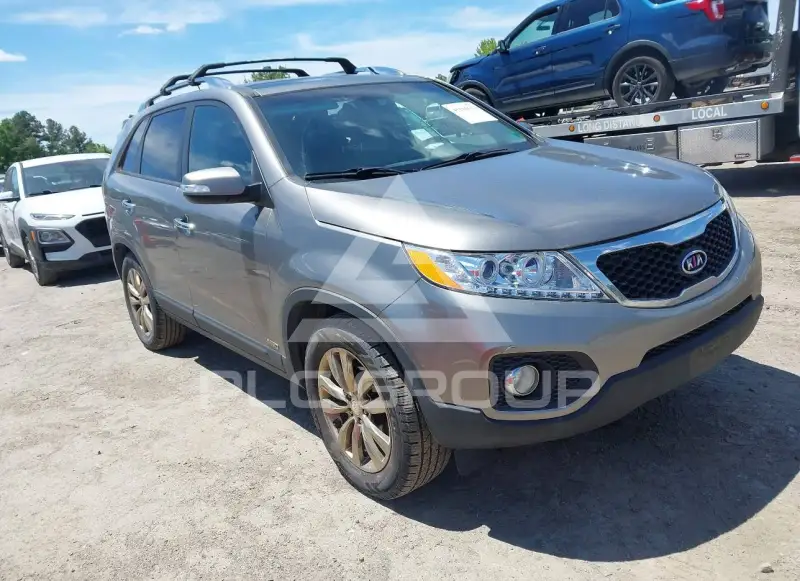 2011 KIA Sorento photo