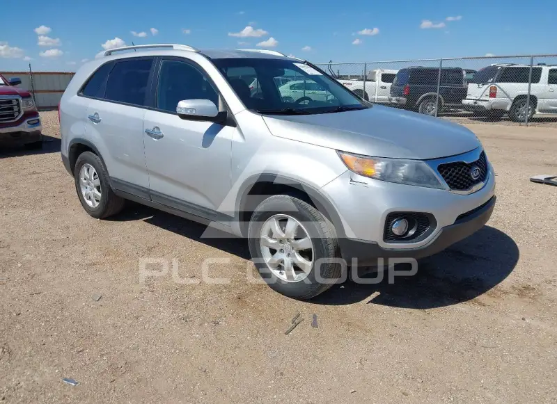 2011 KIA Sorento photo