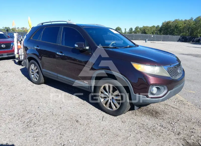 2011 KIA Sorento photo