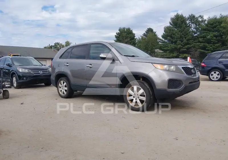 2011 KIA Sorento photo