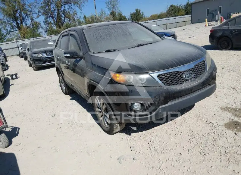 2011 KIA Sorento photo