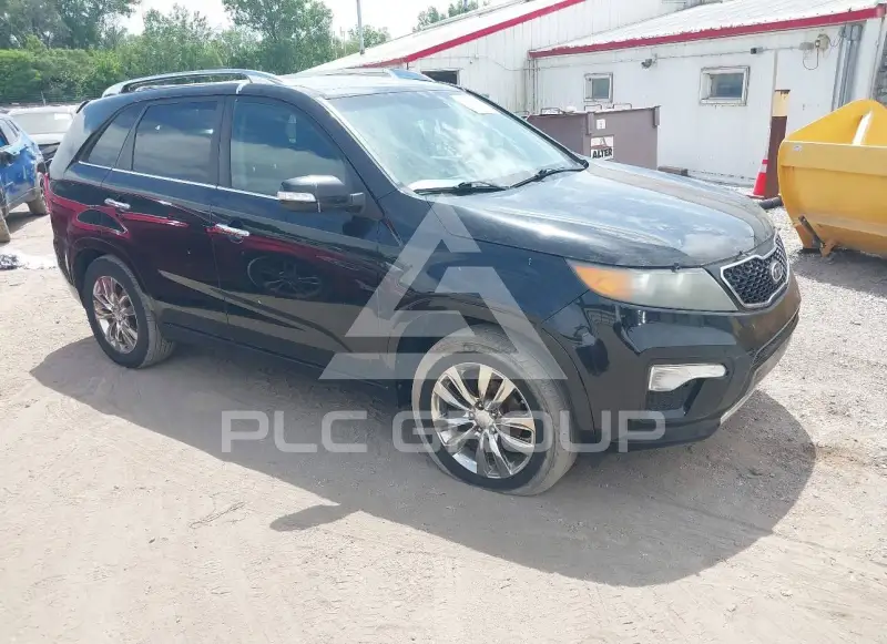 2011 KIA Sorento photo