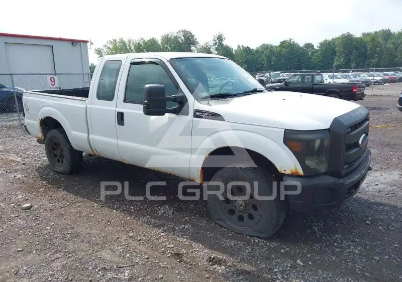 2011 Ford F-250 фото