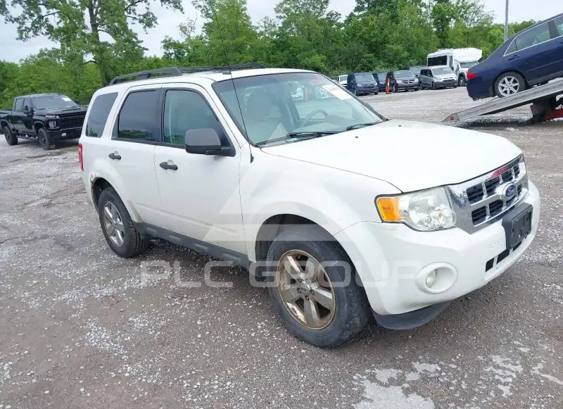 2011 Ford ESCAPE фото