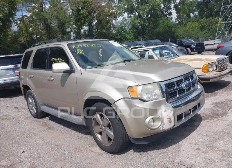 2011 Ford ESCAPE photo