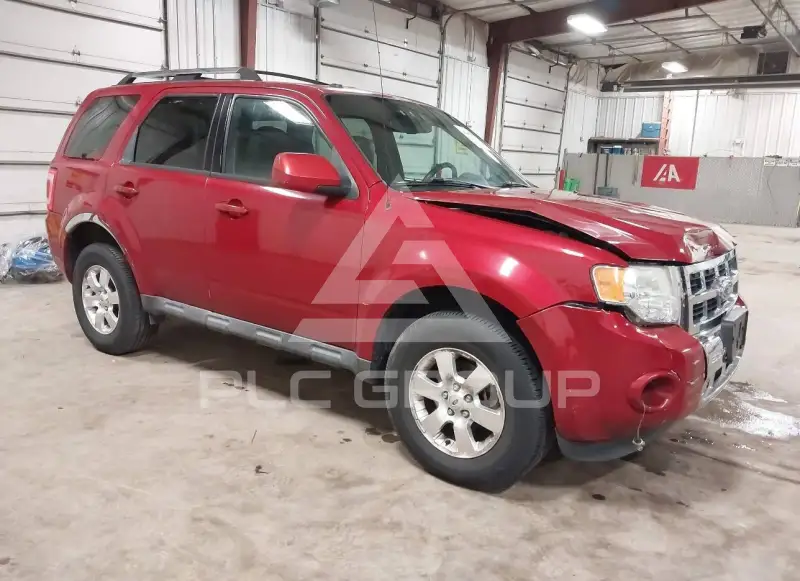 2011 Ford ESCAPE photo