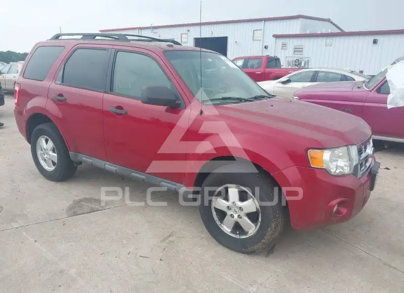 2011 Ford ESCAPE photo