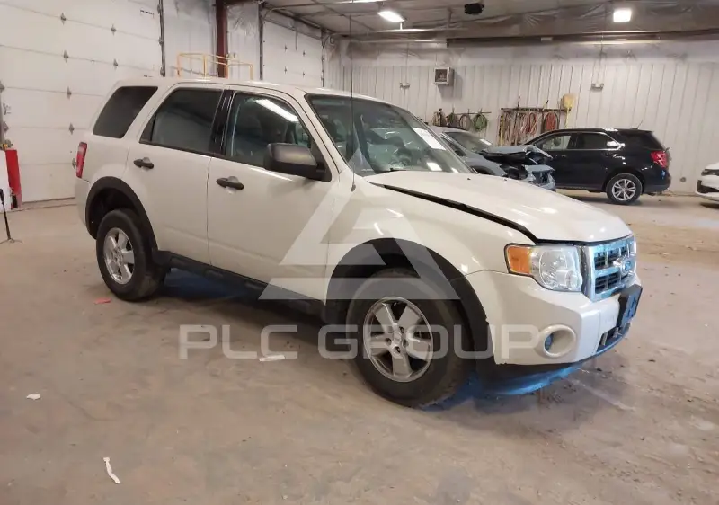 2011 Ford ESCAPE фото