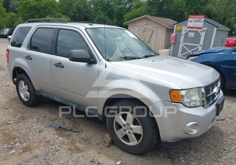 2011 Ford ESCAPE фото