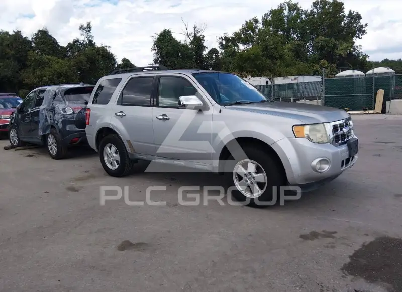 2011 Ford ESCAPE photo